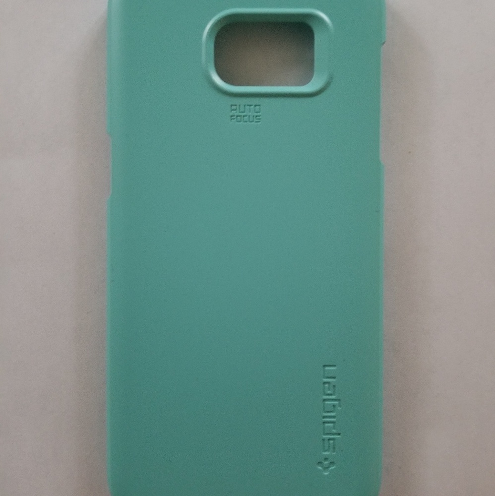 Spigen Samsung galaxy s7 edge case